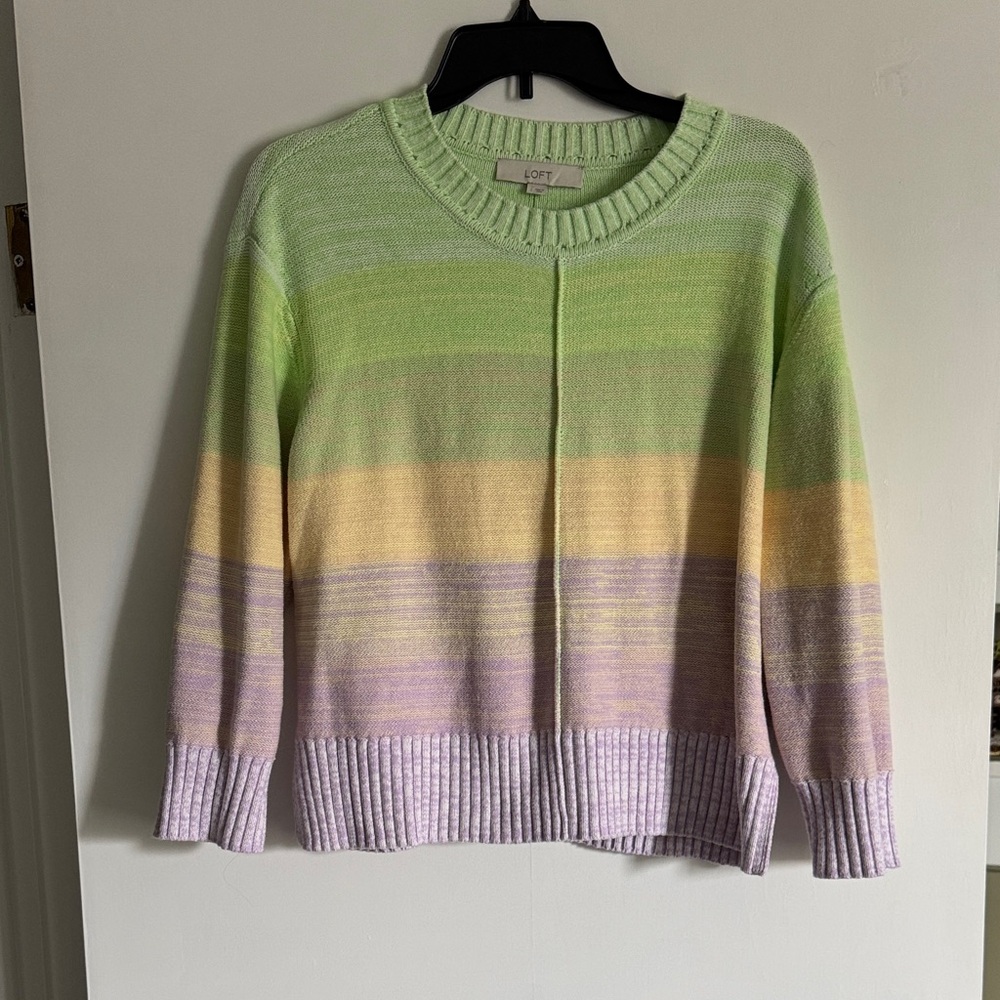 Loft sweater in pastel colors.